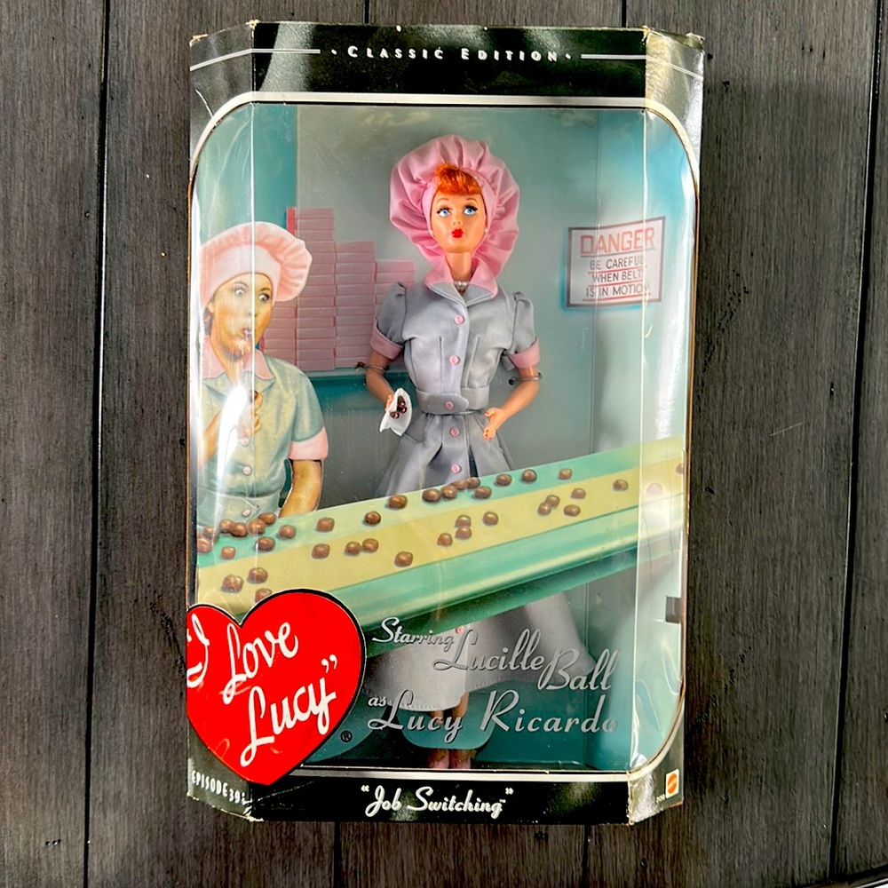 Barbie I Love Lucy Job Switching Lucy and Ethel Doll Pink Label Giftset Ep. 39